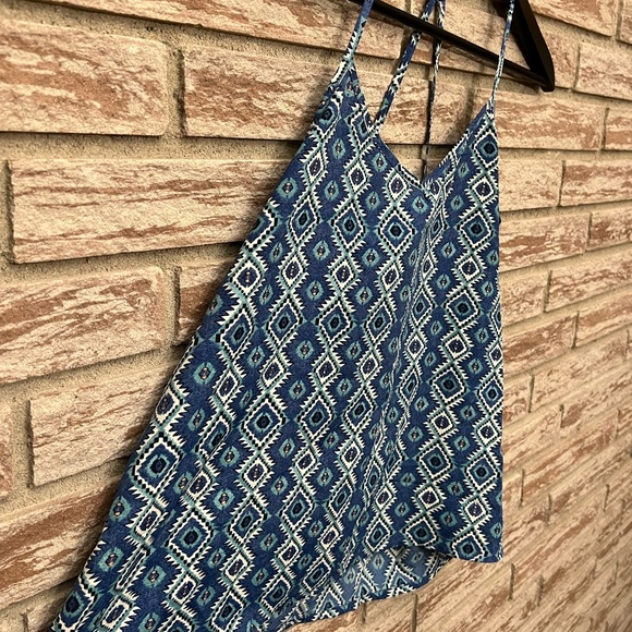 Hollister Fun Blue Tank Top - Picture 6 of 11